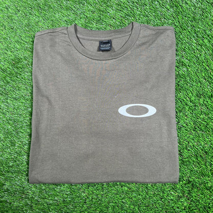 Oakley Military Green Tee Size Medium USED v17151