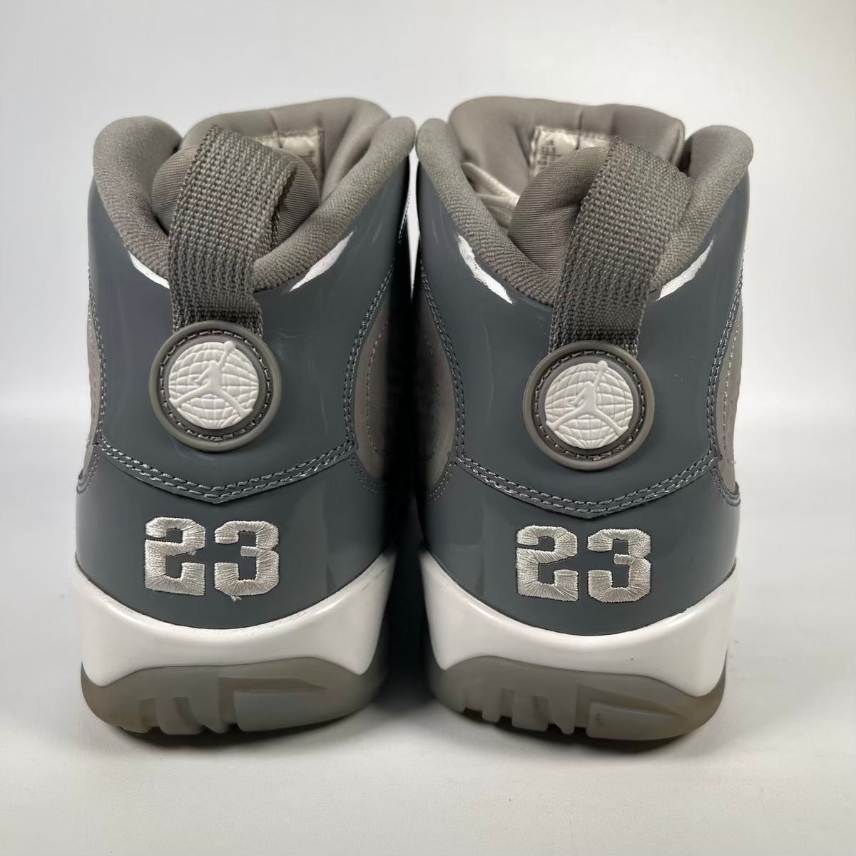 Jordan 9 Cool Grey (2025) Size 11.5 USED s23821