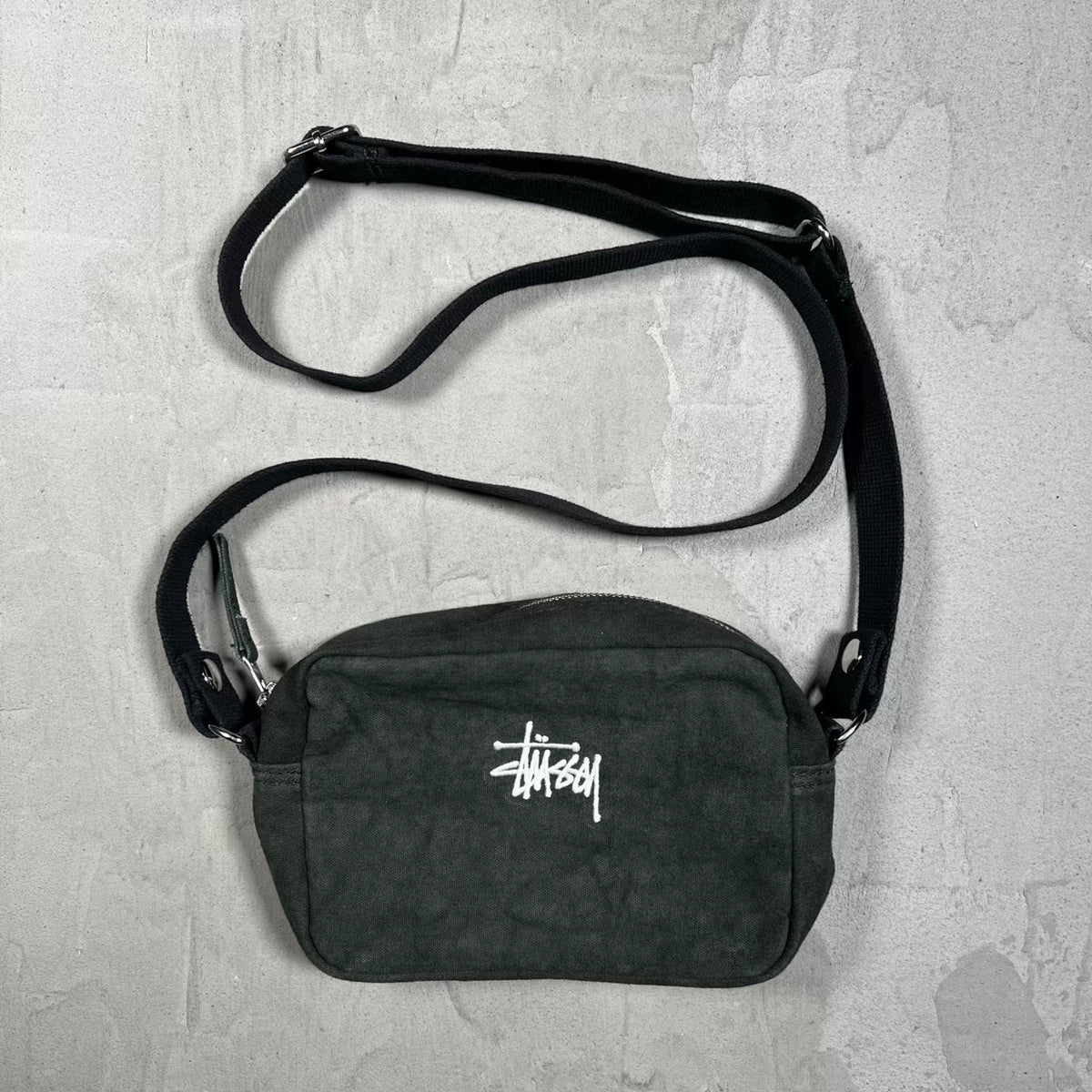 Stussy WorkGear Washed Black Zip Sidebag USED x18644