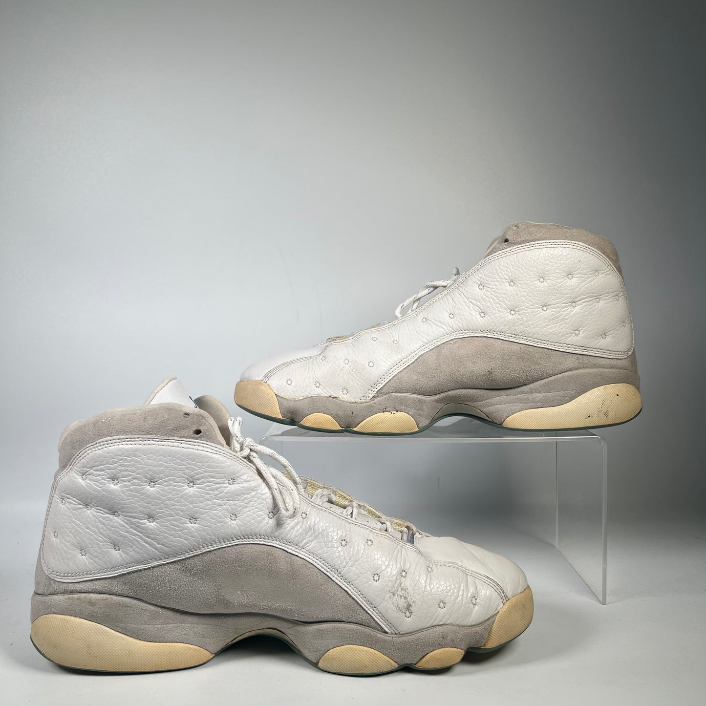 Jordan 13 Neutral Grey (2005) Size 13 USED s18733