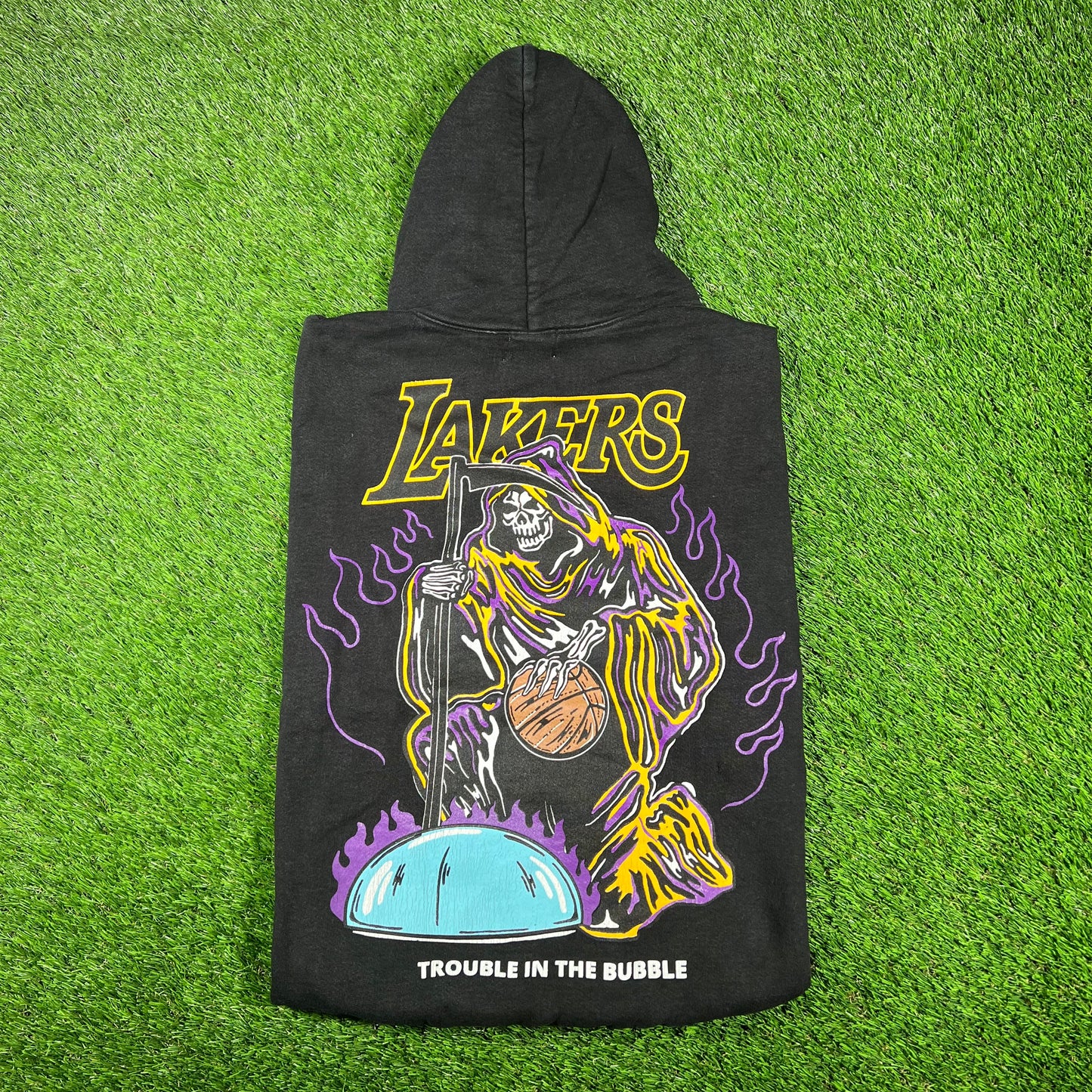 Warren Lotas Lakers Trouble in The Bubble Black Hoodie Size Large USED x14753
