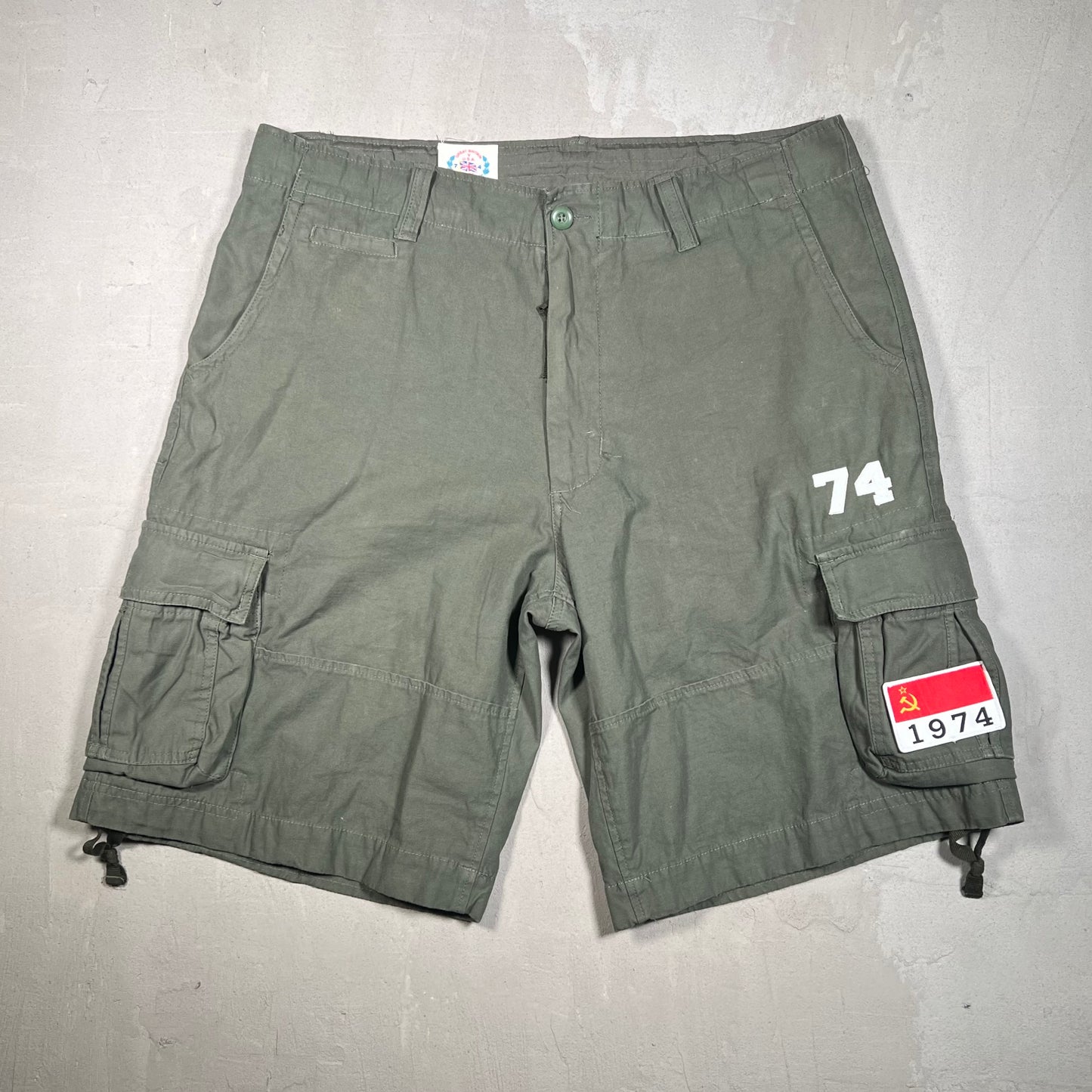 74 Is War Oliver Green Cargo Pants Size Large USED x17127