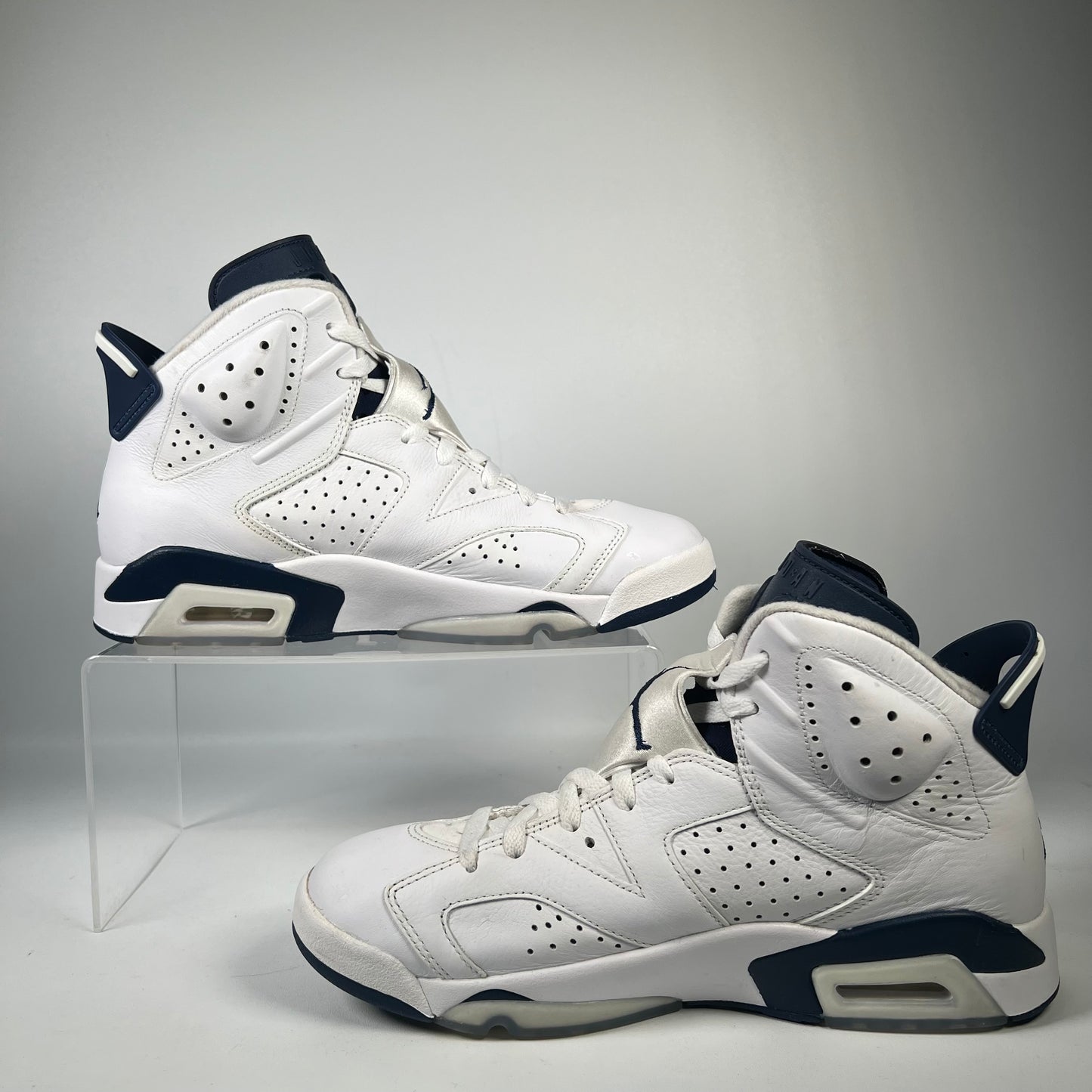 Jordan 6 Midnight Navy (2021) Size 9.5 USED s20892