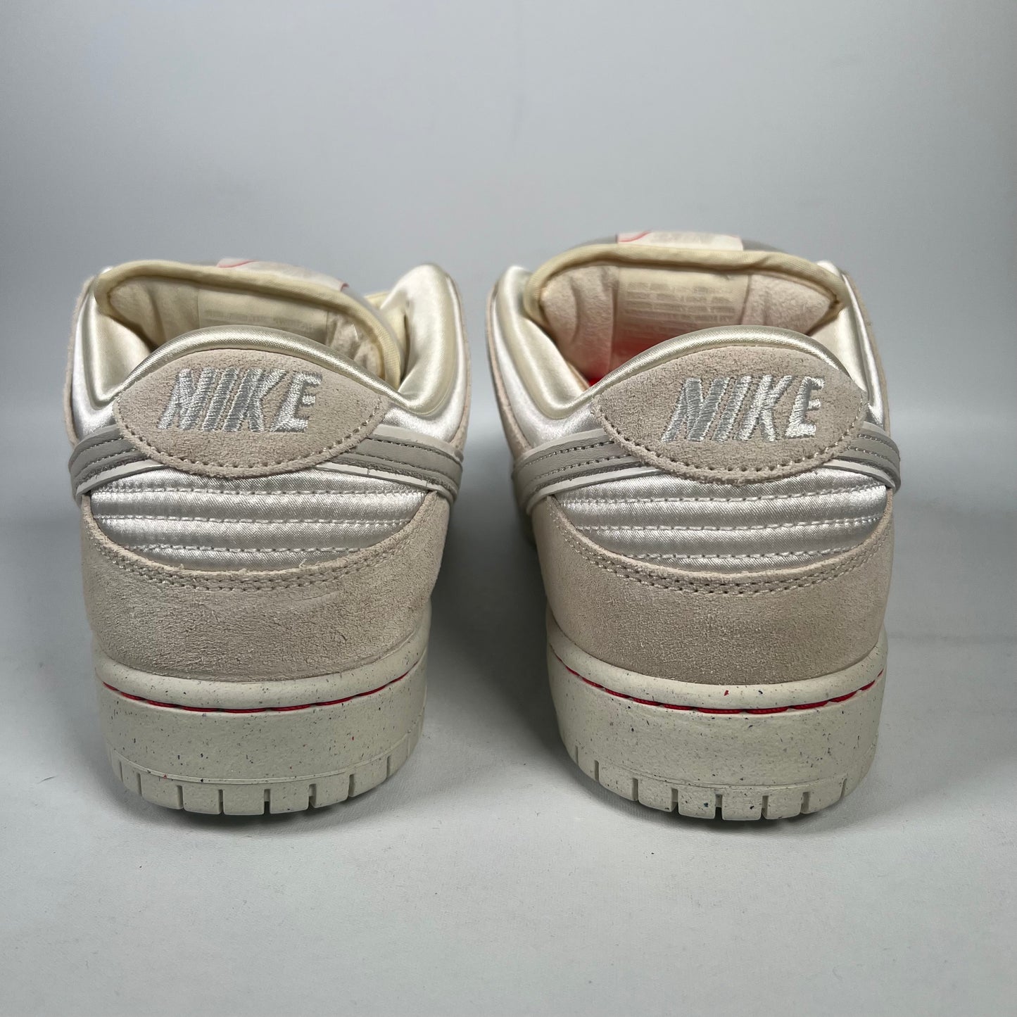 Nike SB Dunk Low City of Love Light Bone (2024) Size 9.5 NEW s20429