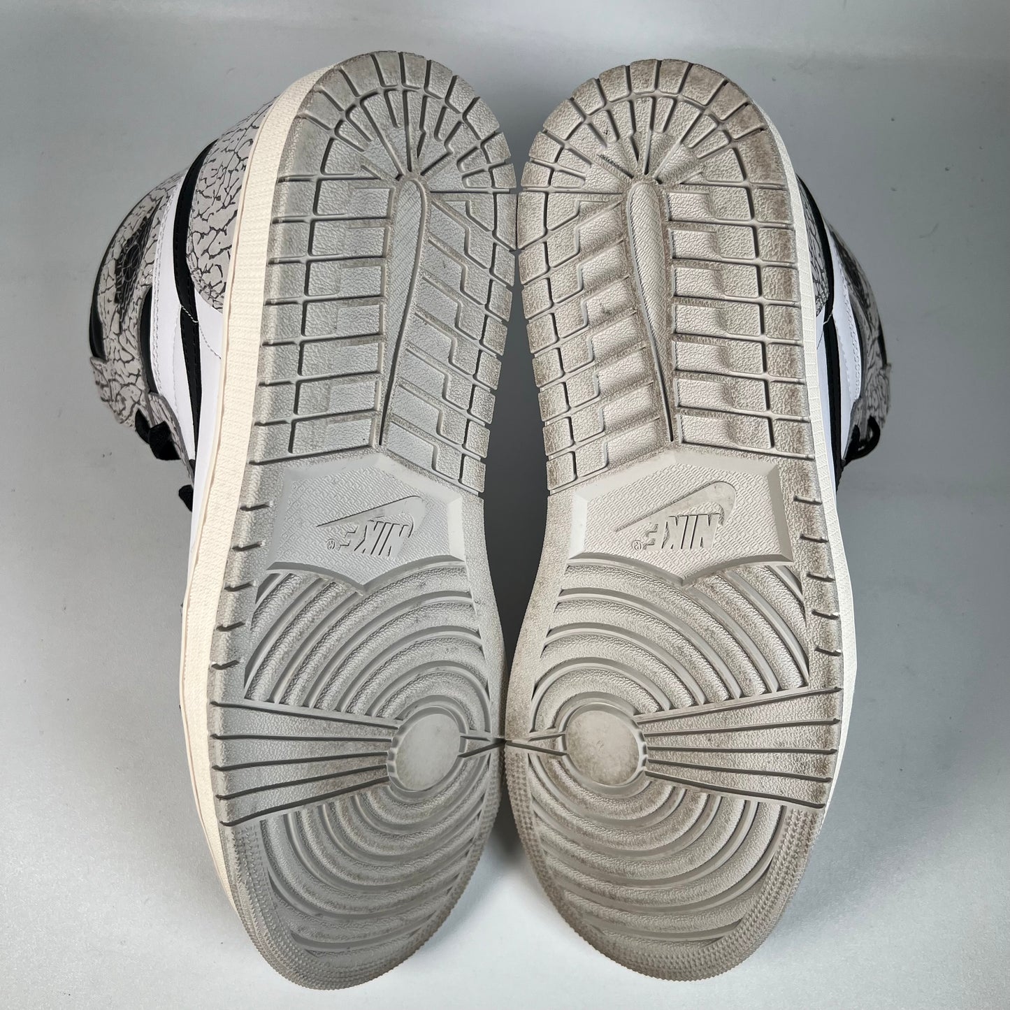 Jordan 1 High White Cement (2023) Size 11 USED s22334