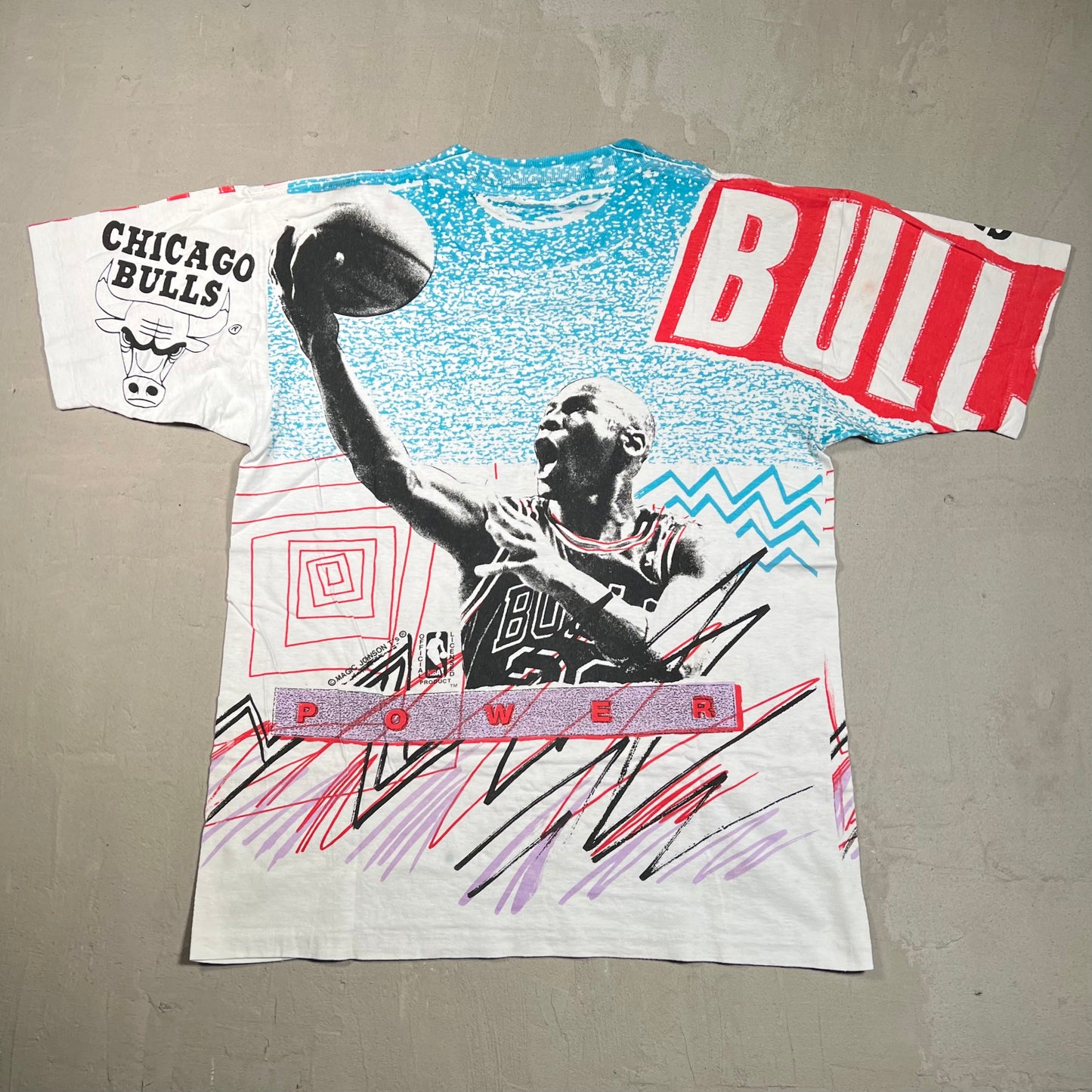 Michael Jordan Magic Johnson Tag Full Print White/Blue Tee Size Large USED v10449