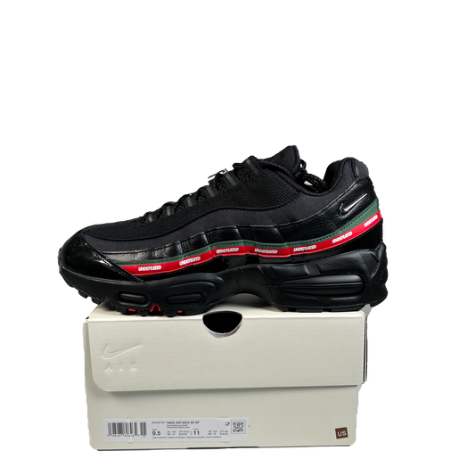 Nike Air Max 95 Undefeated Black (2025) Size 9.5 USED s22163