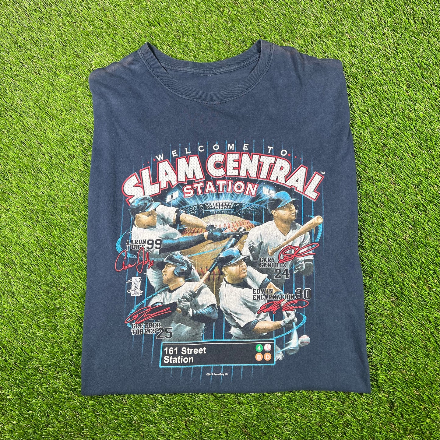 2019 Yankees "Slam Central Station" Navy Team Tee Size XL USED v17256