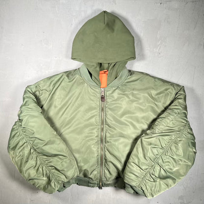GV Gallery Olive Green Reversible Bomber Jacket Size Medium USED x18388