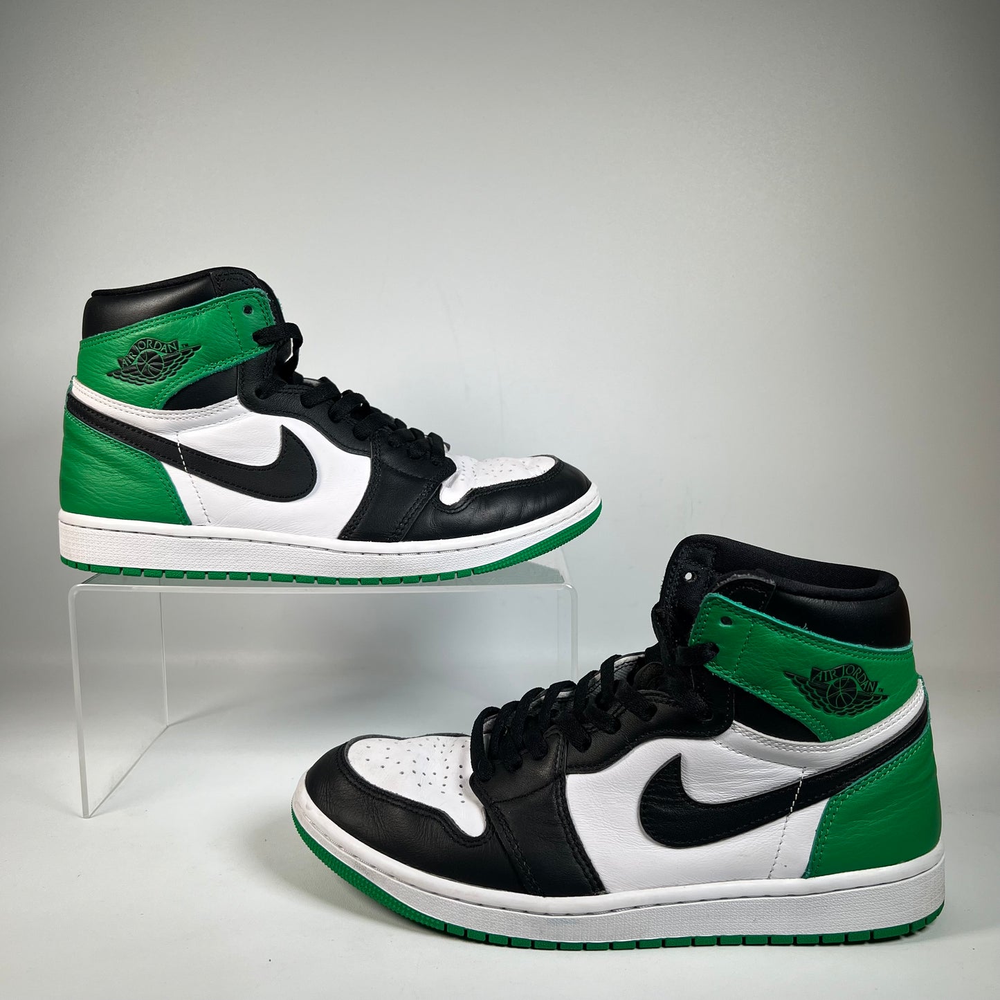 Jordan 1 High Lucky Green (2023) Size 9.5 USED s22239