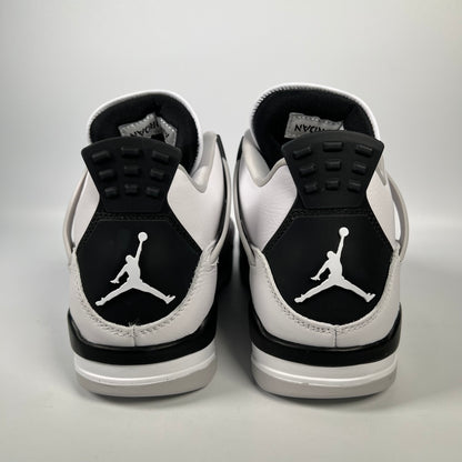Jordan 4 Military Black (2022) Size 8 NEW s18440