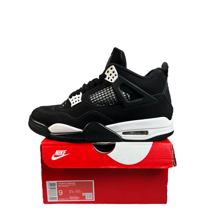 Jordan 4 White Thunder (2024) Size 8.5 USED s22320