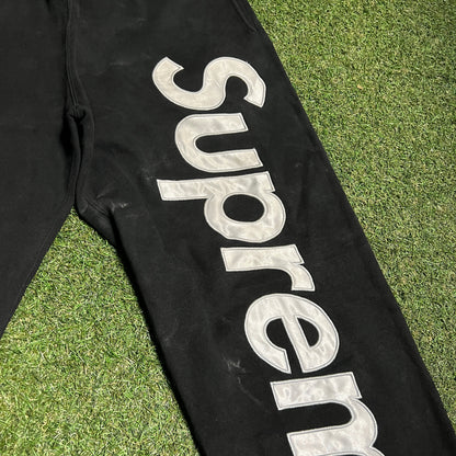 Supreme Big Spell Out Logo Black Sweatpants Size Medium USED x13944