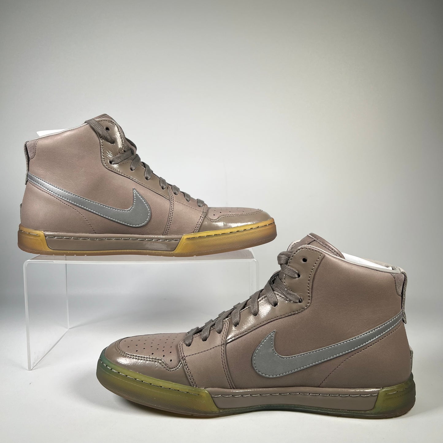 Nike Air Royal "Be True" (2012) Size 10 NEW s20087