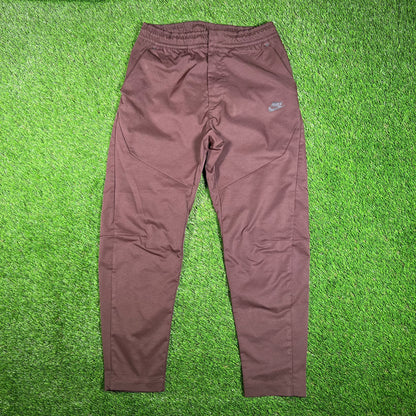 Nike Tech Maroon Pants Size Medium USED v17858