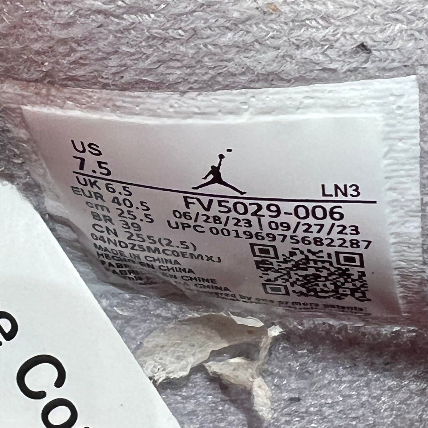 Jordan 4 Bred Reimagined (2024) Size 7.5 USED s20058