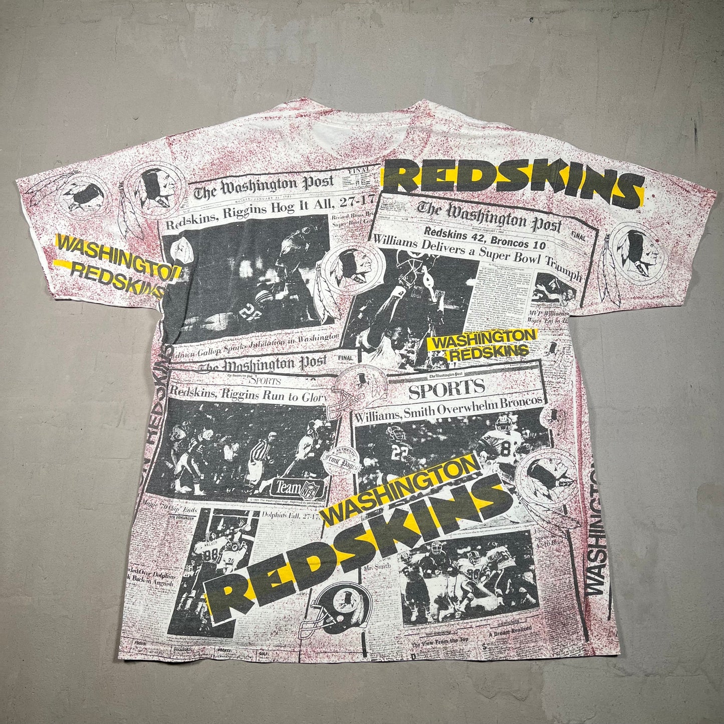 1990s Washington Redskins Newspaper AOP White Tee Size XL USED v17812
