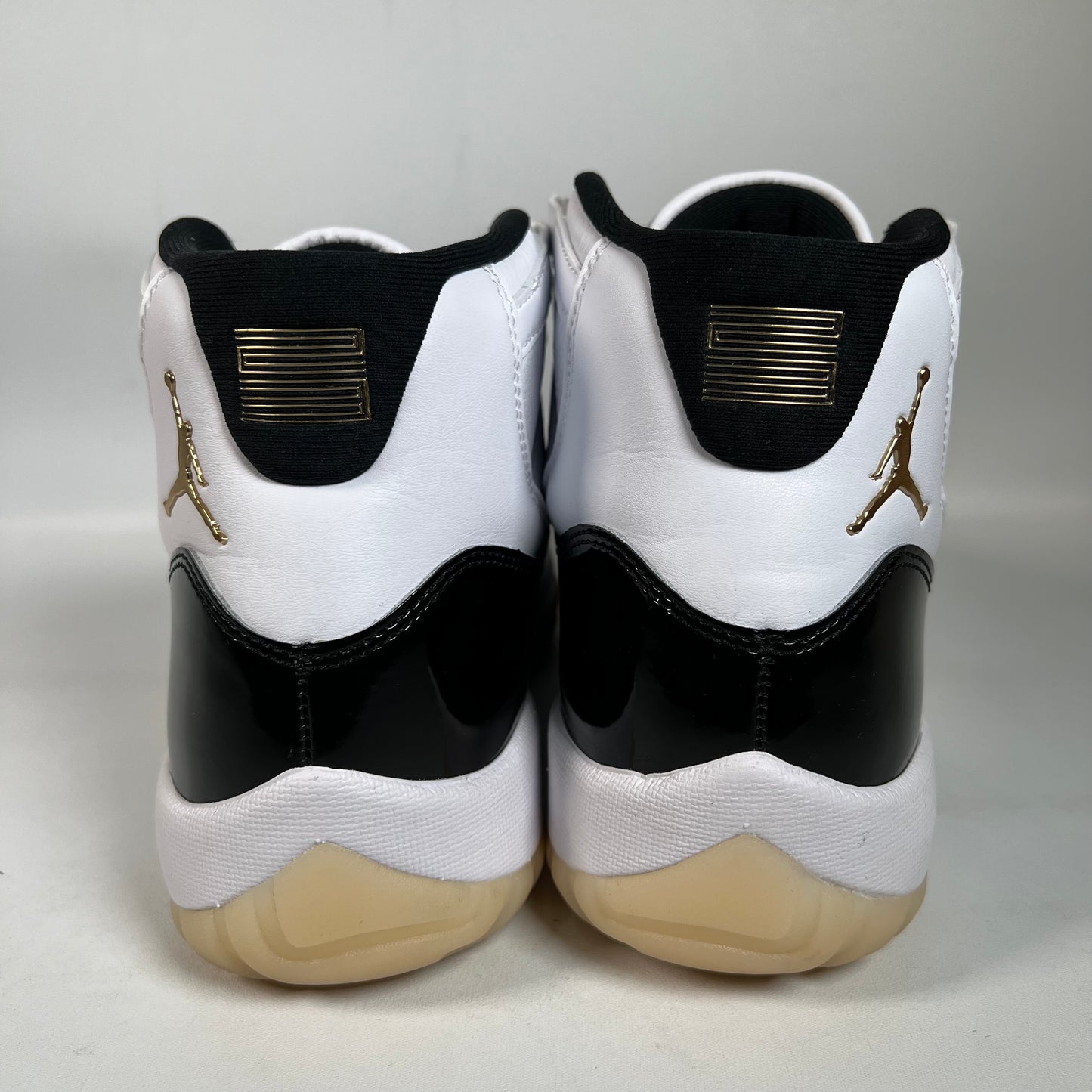 Jordan 11 DMP Gratitude (2023) Size 8.5 USED s22217