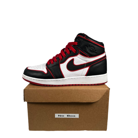 Jordan 1 Bloodline (2019) Size 5.5y USED s17806