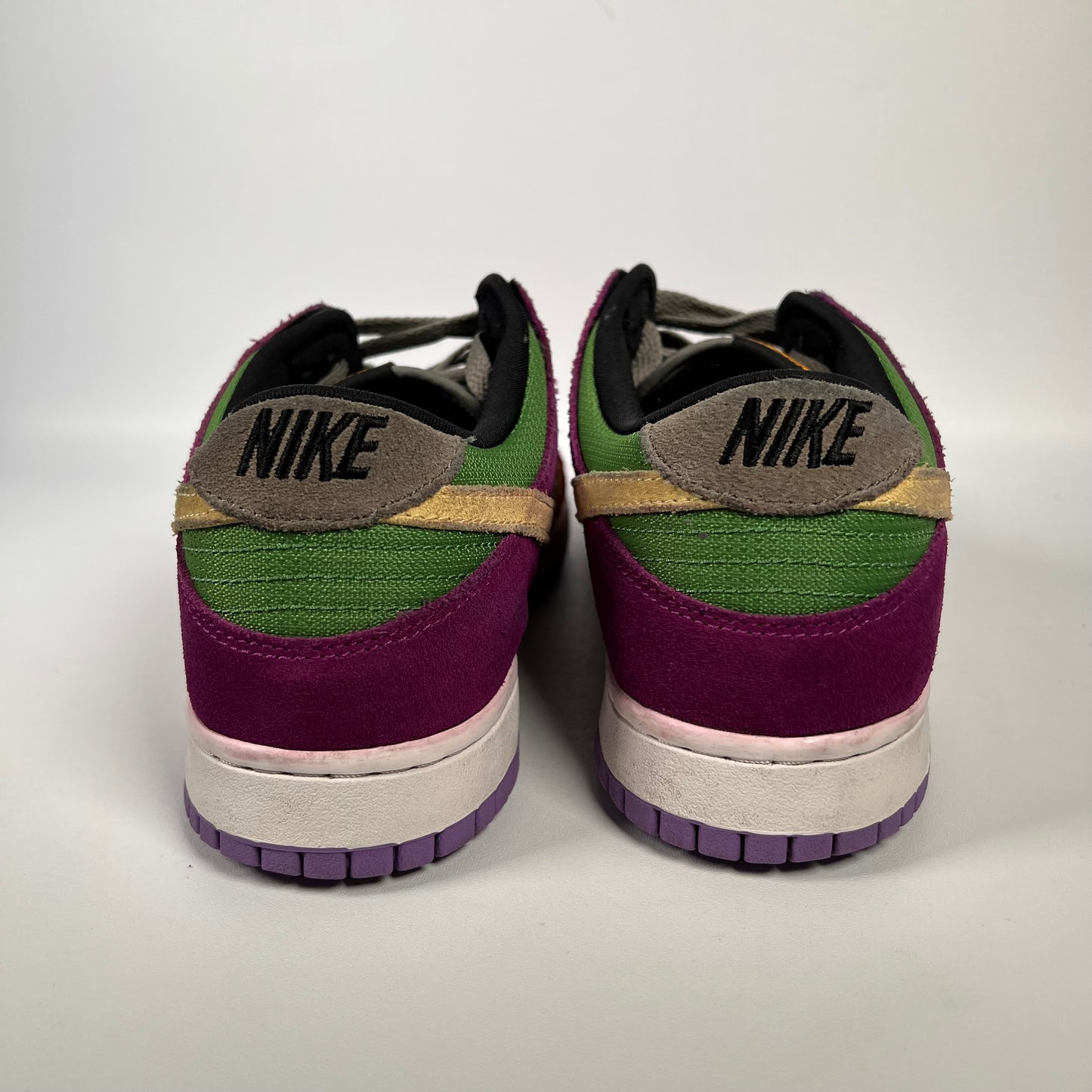 Nike Dunk Low Viotech (2019) Size 10 USED s17875