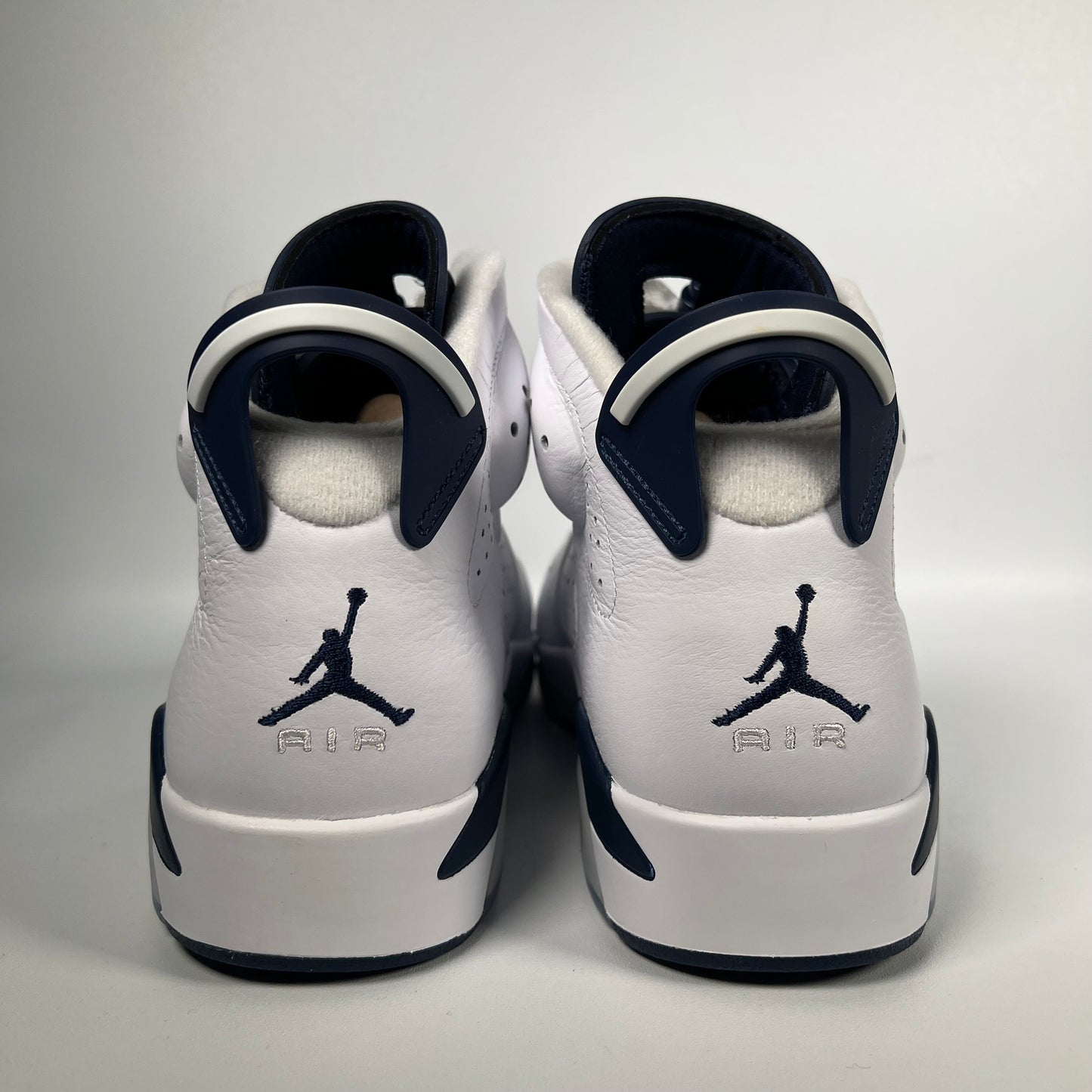 Jordan 6 Midnight Navy (2022) Size 9.5 NEW s18289