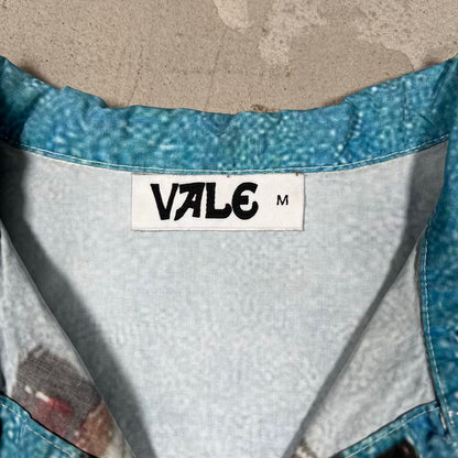 Vale Amelia Heart Blue Button Up Tee Size Medium USED x15159