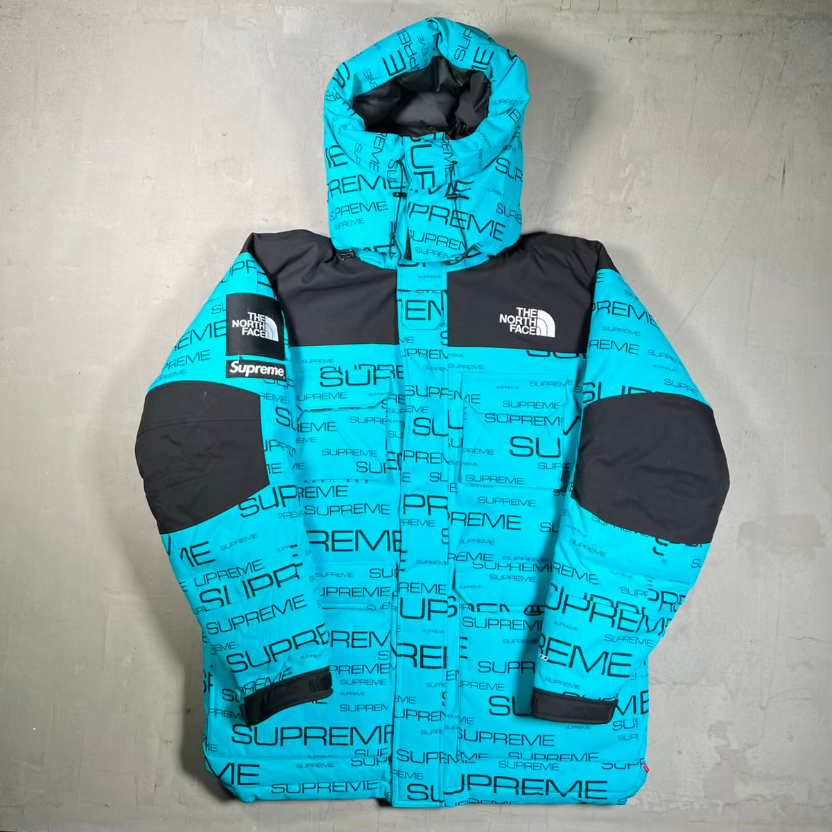 Supreme North Face Coldworks 700 Fill Down Parka Puffy Jacket (2021) Size Small USED x18812