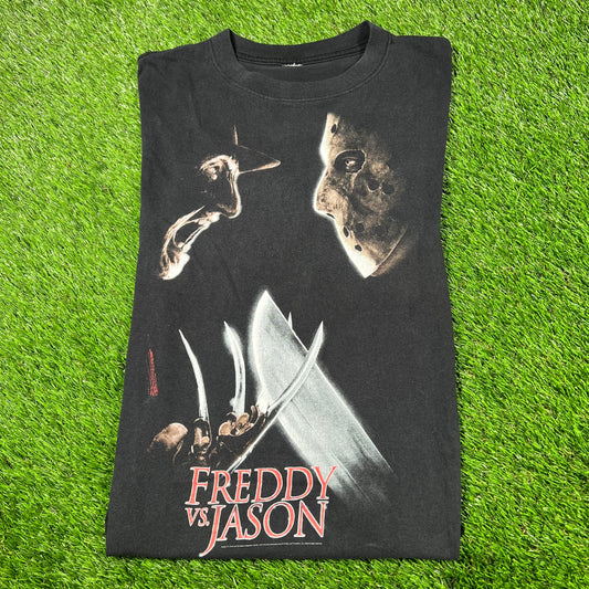 Y2K Freddy Vs Jason Black Tee Size Medium USED v16945