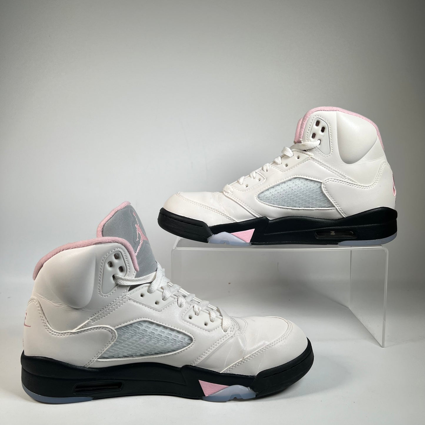 Jordan 5 Medium Soft Pink (2025) Size 9.5 USED s22231