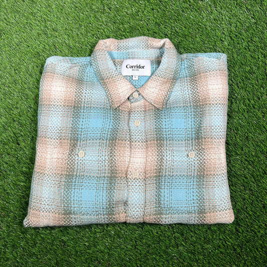 Corridor Acid Plaid Lake View Blue Button Up Flannel Size Large NEW x14706