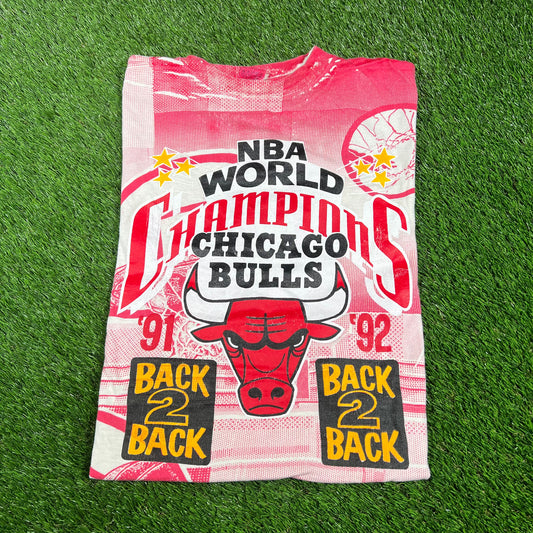 1992 Chicago Bulls Back 2 Back AOP Red/White Tee Size XL USED v16735