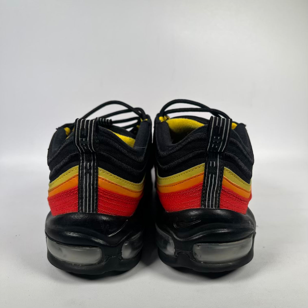 Nike Air Max 97 Black Chile Red Magma Orange (2020) Size 10 USED s23740
