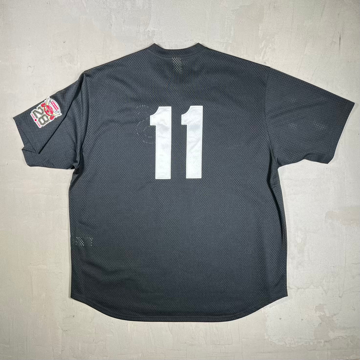 Supreme S Logo Black Baseball Henley (2025) Size XL USED x18983