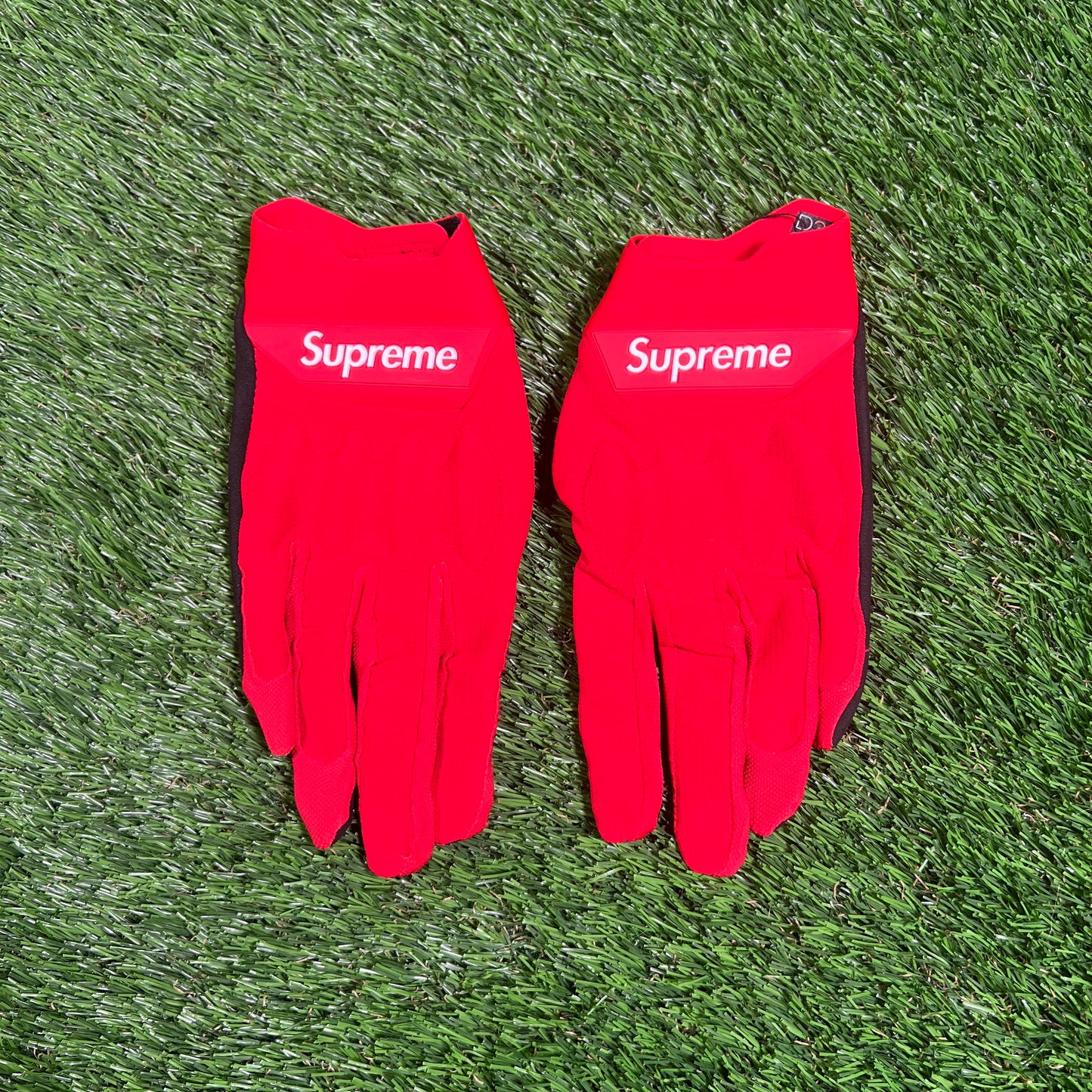 Supreme Fox Racing Red Biking Gloves Size Medium USED x14897
