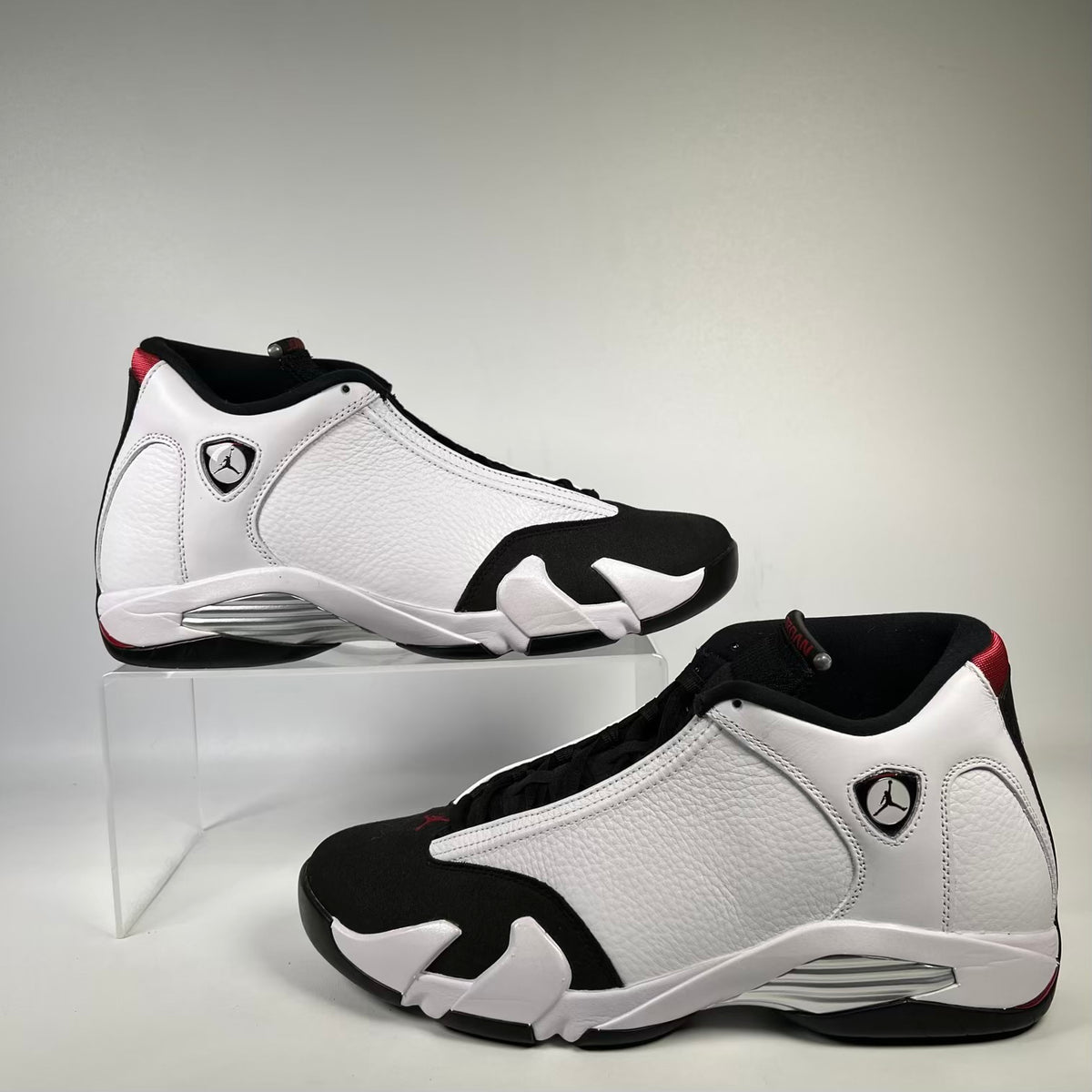 Jordan 14 Black Toe (2024) Size 11 USED s23743