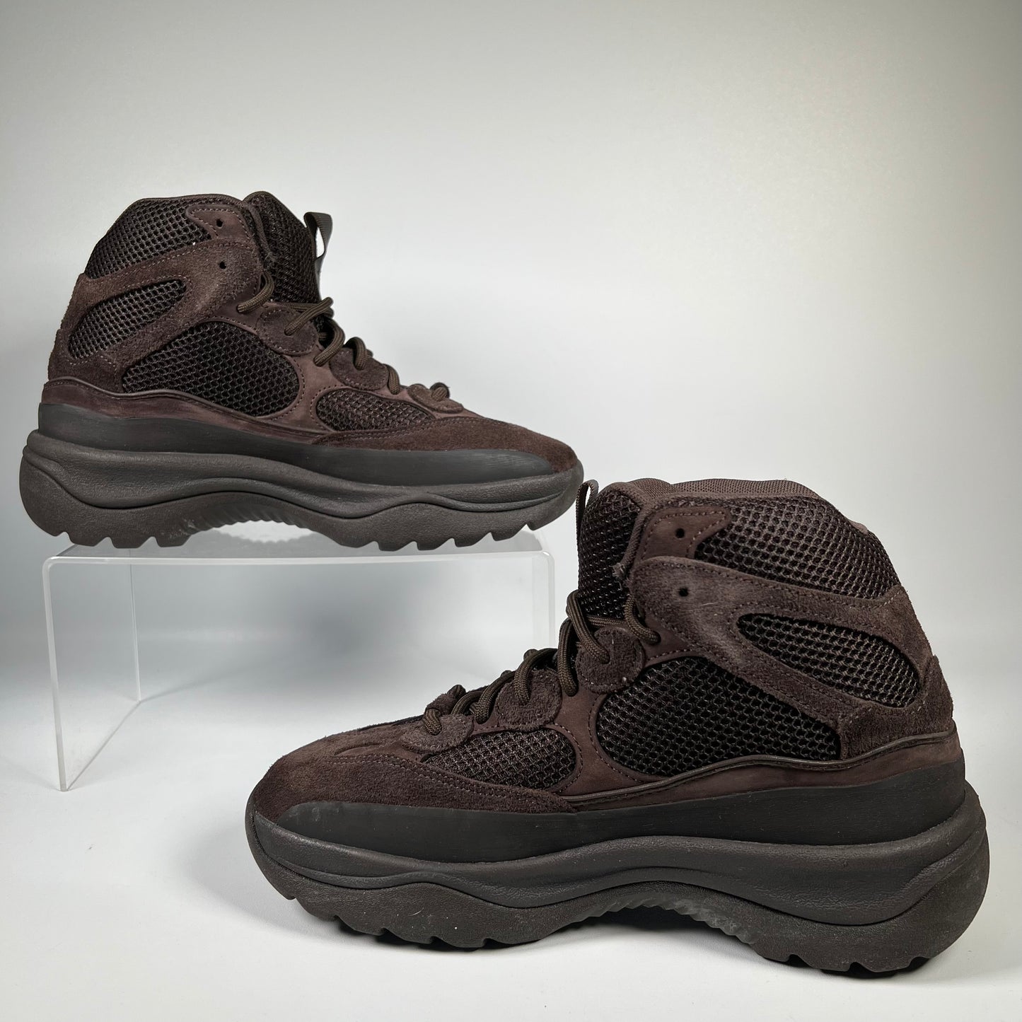 Yeezy Desert Boot Oil (2019) Size 9 USED s18885