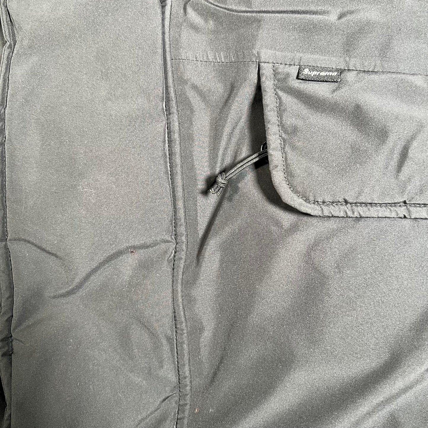 Supreme Gore Tex 700 Fill Black Puffy Jacket Size Medium USED x15957