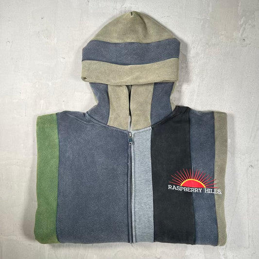 GV Gallery Raspberry Hills Bonsai Hoodie Size Large USED x18674