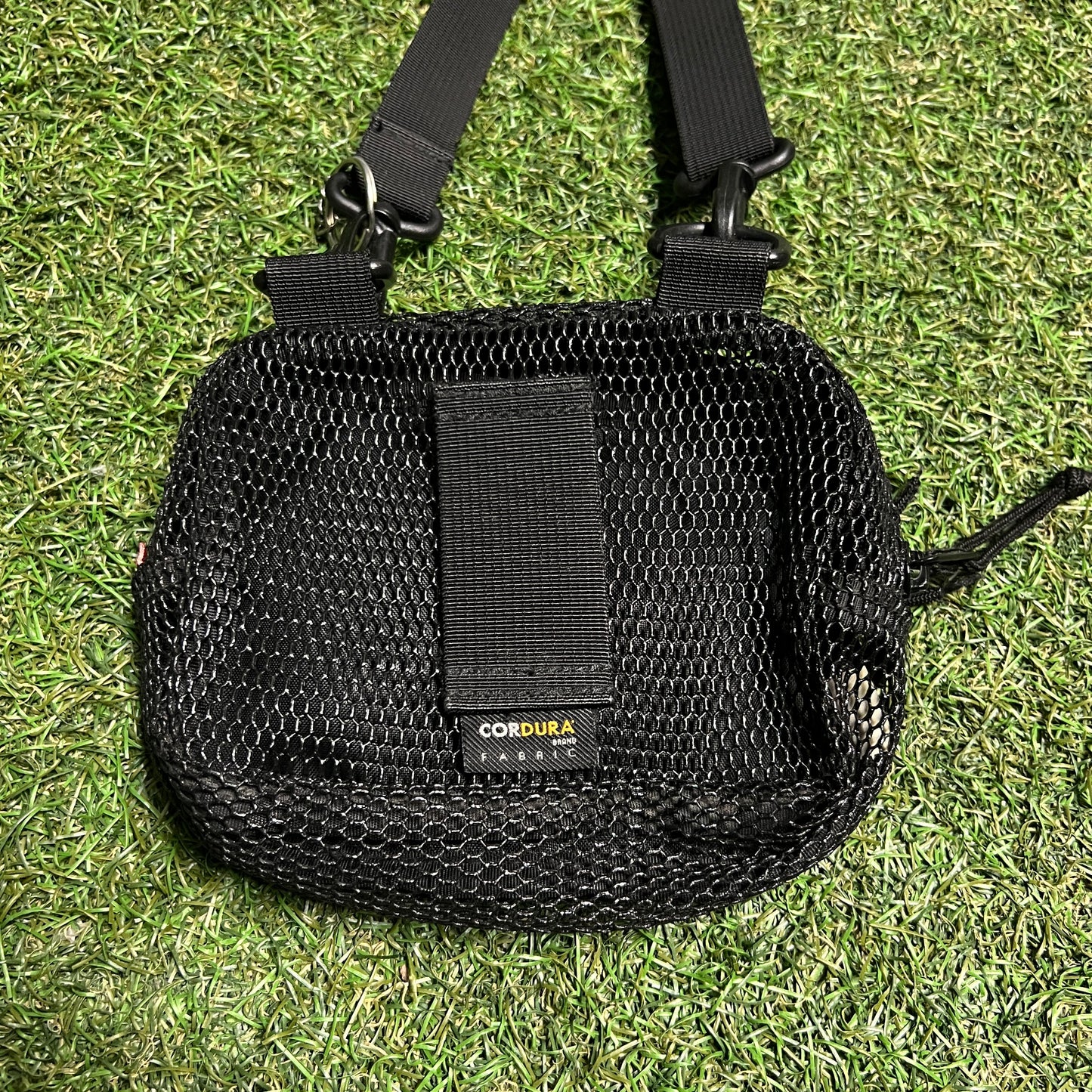 Supreme Small Mesh 2020 Black Shoulder Bag USED x13974