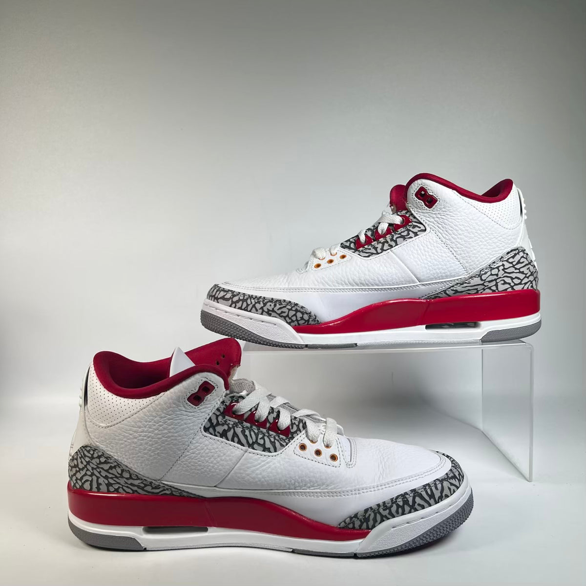 Jordan 3 Cardinal Red (2022) Size 11 USED s23400