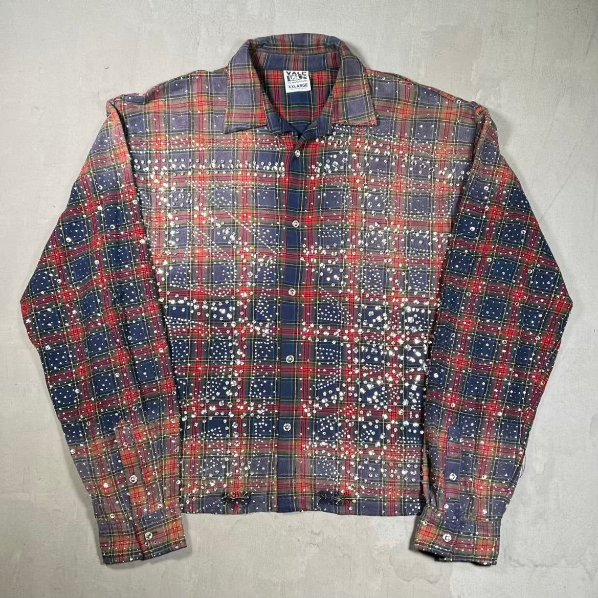 Vale Heavy Rhinestone Flannel Button Up Size XXL USED x18880