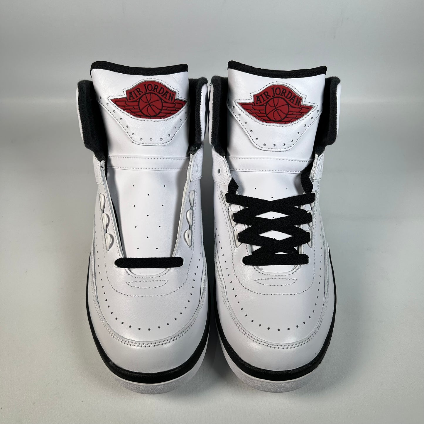 Jordan 2 Chicago (2022) Size 9m / 10.5w NEW s21872