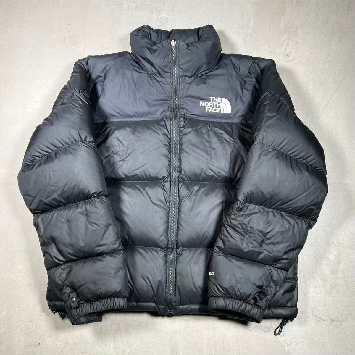 North Face Black 700 Jacket Size Medium USED v20303