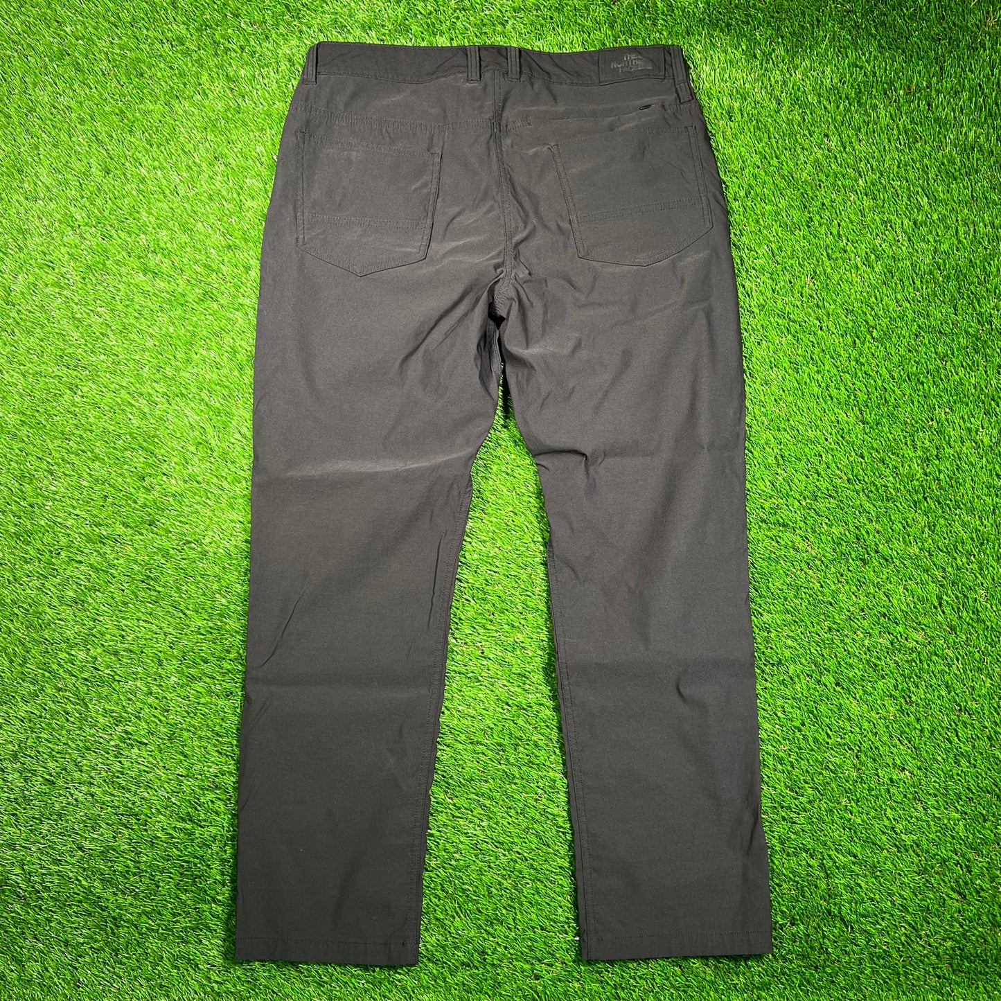 North Face Lightweight Black Hiking Pants Size 34 USED v18767