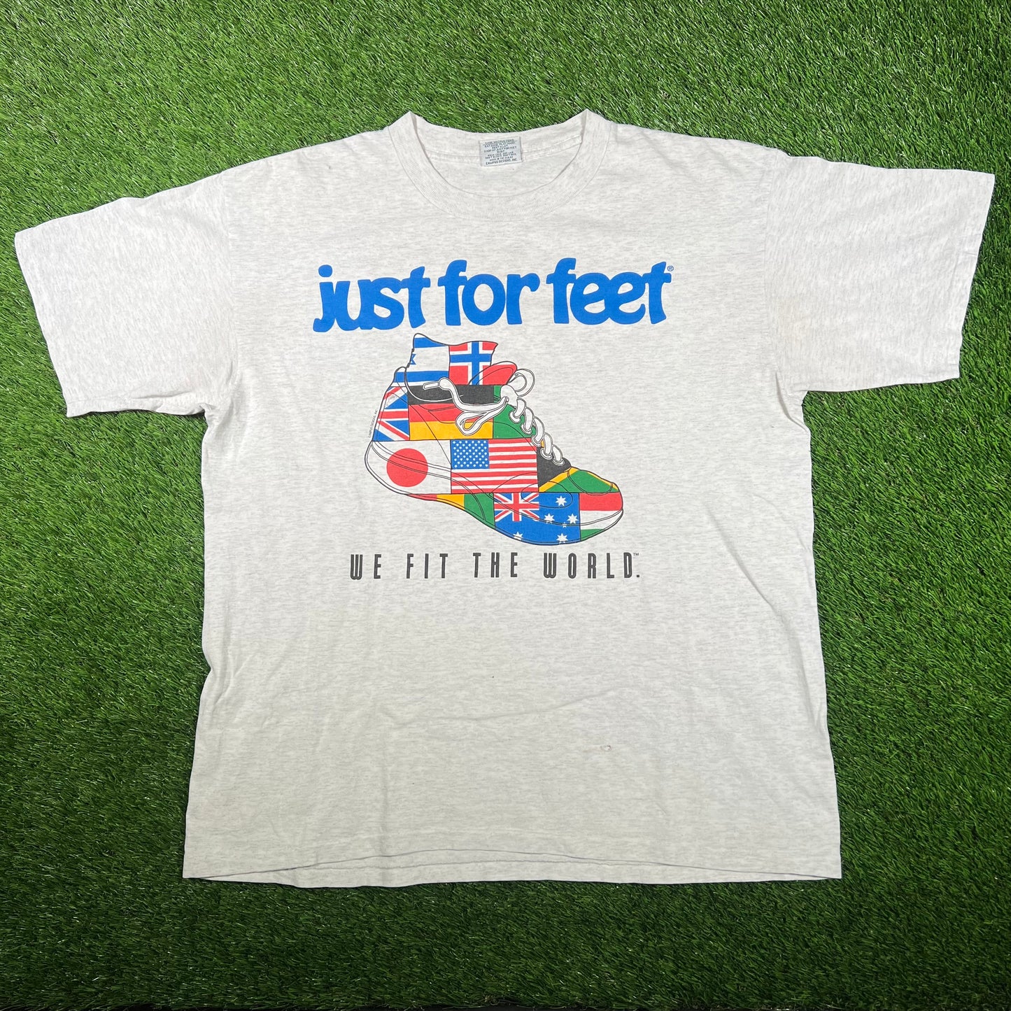 1990s Just For Feet We Fit the World Grey Tee Size XL USED v17180