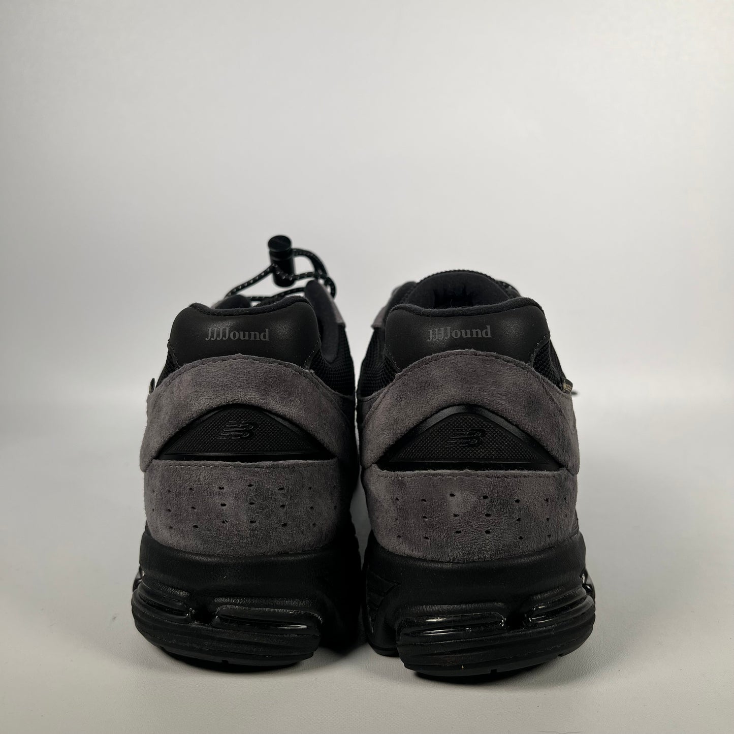 New Balance 2002R Gore-Tex JJJJound Charcoal (2024) Size 8.5 NEW s18657