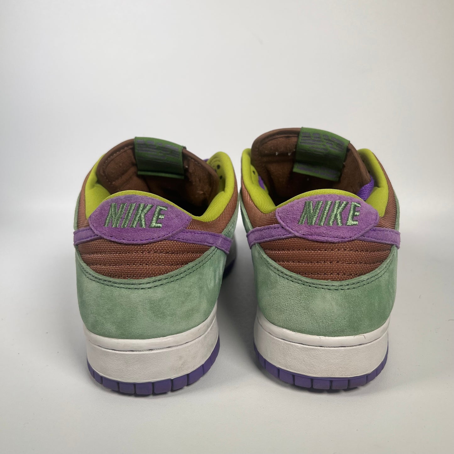 Nike Dunk Low Veneer (2020) Size 10 USED s17887