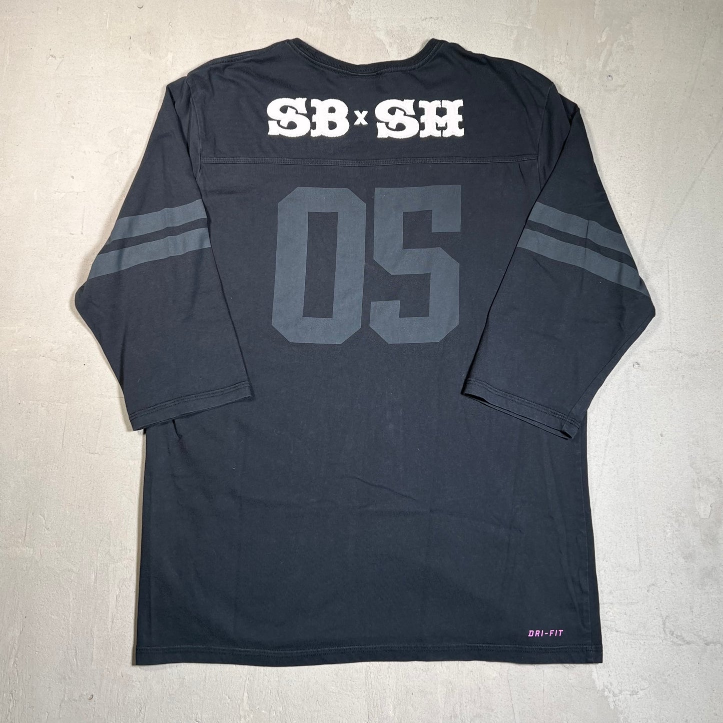 2006 Nike SB Send Help Promo Black Tee Size Large USED v19580