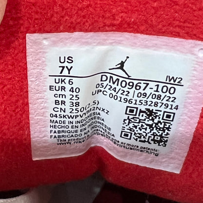 Jordan 3 White Cement Reimagined (2023) Size 7 USED s19572