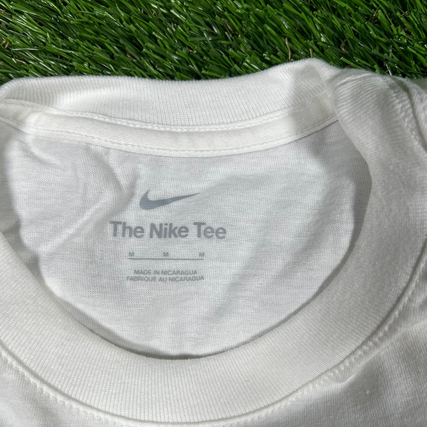 Nike USA Basketball White Tee Size Medium NEW v16784